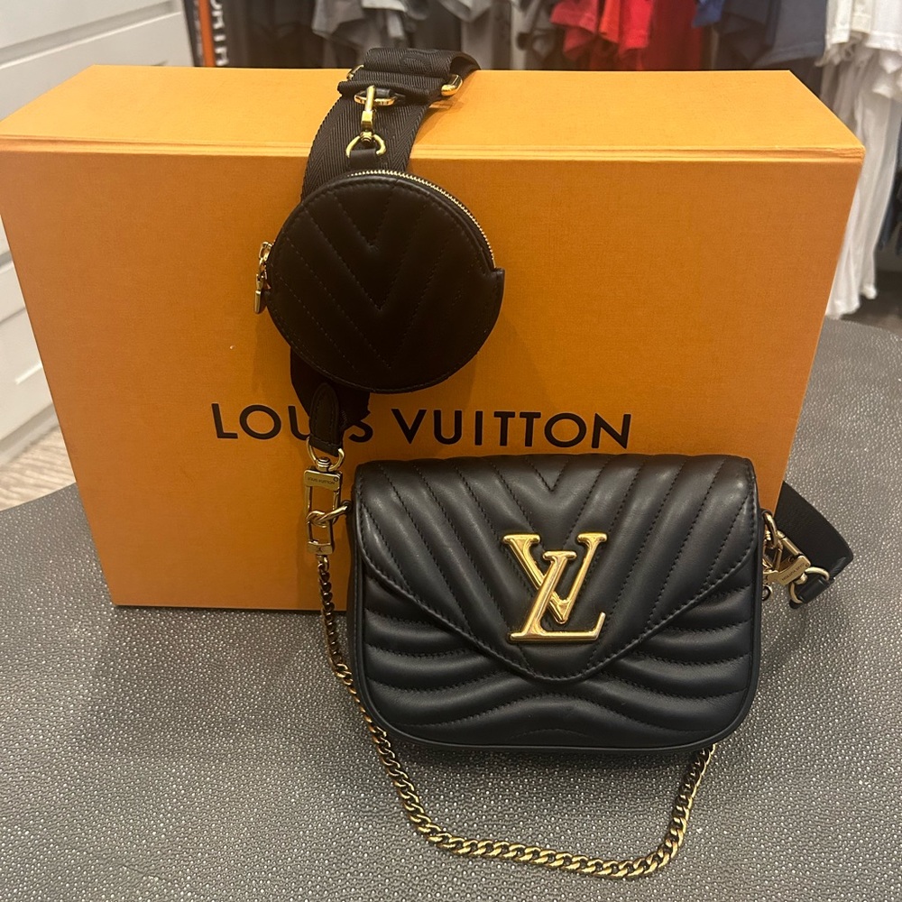 💕Louis Vuitton new wave multi pochette- GREAT CONDITION